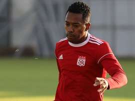 Robinho quer voltar ao futebol brasileiro. Twitter/Sivasspor