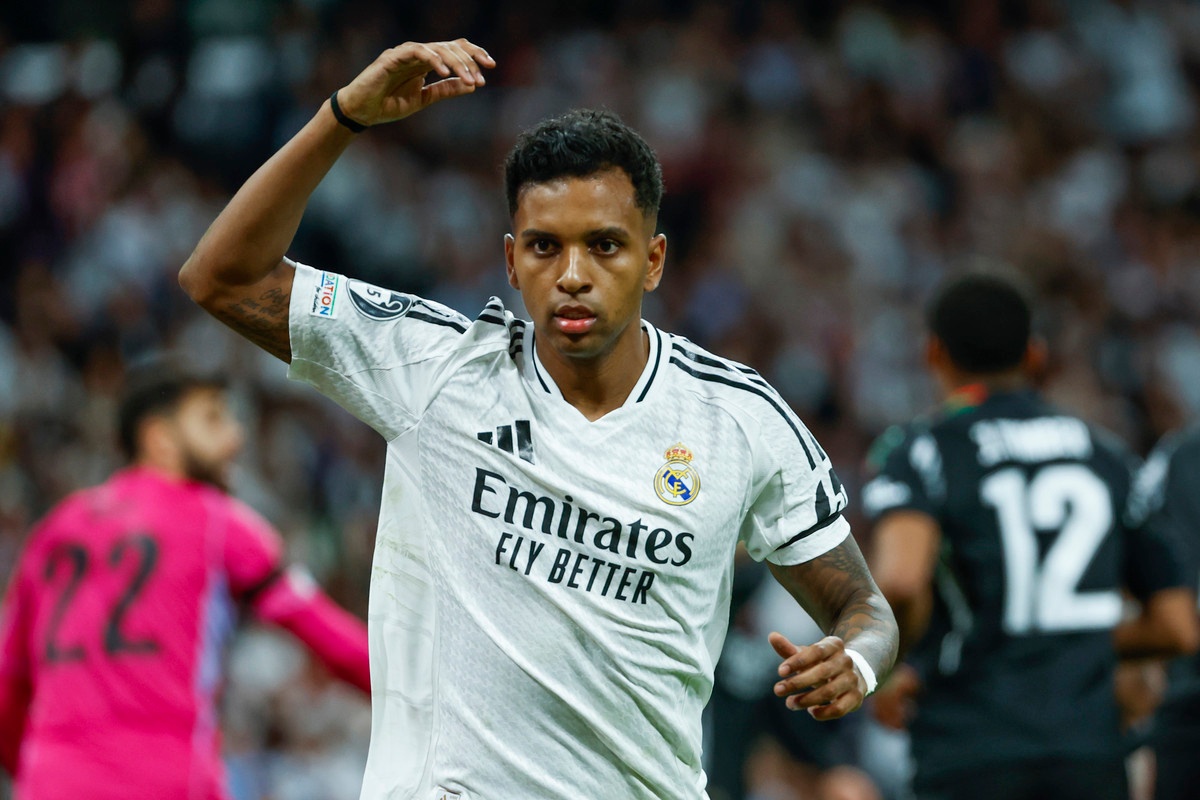 Rodrygo ne se voit plus jouer pour le Real Madrid et regarde vers la sortie