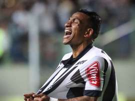 Otero marcou um autêntico golaço frente ao Coritiba. Twitter/AtléticoMineiro