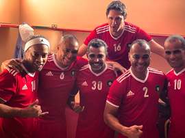Ronaldinho, a lo suyo. Ronaldinho
