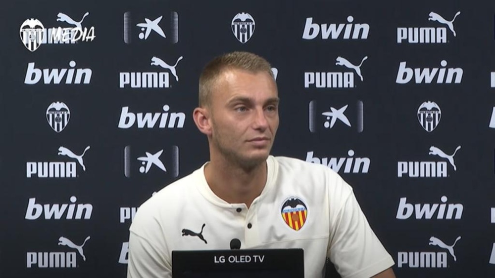 Cillessen no ha podido disfrutar de un año redondo en la portería. Captura/Valencia CF