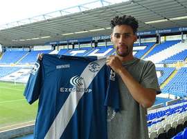 Ryan Shotton, de 27 años, firma a título definitivo un contrato con el Birmingham City. BCFC