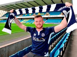 El centocampista Tunnicliffe llega al Millwall. MillwallFC