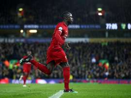 Mané volta e abre a regressiva pelo título da Premier. Twitter/LFC