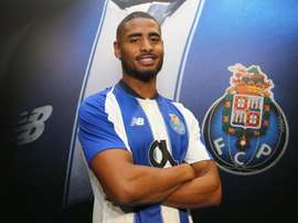 Saidy Janko é apresentado como novo reforço do FC Porto para a temporada 2018-19. Twitter/FCP