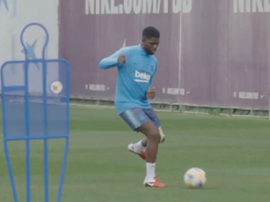 Umtiti perto de voltar. Captura/FCBarcelona