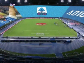 L'omaggio del San Paolo a Maradona. DAZN