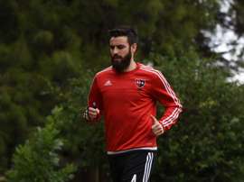 José San Román ya entrena con su nuevo equipo. Twitter