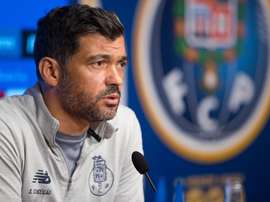 O técnico quer juntar o título como treinador aquele que conseguiu como jogador. Twitter/FCP