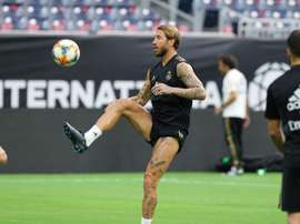 Sergio Ramos conta em seu documentário que quer seguir com a braçadeira por mais uns anos. EFE