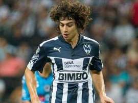 Medina estará un mes fuera de los terrenos de juego. Rayados