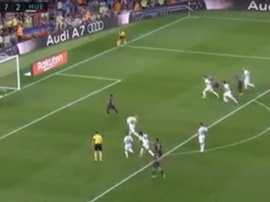 Suarez scored a penalty in stoppage time against Huesca. BeInSports