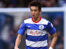 Suk-Young en un partido con el Queens Park Rangers. Twitter