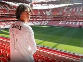 Svilar debutó en la Champions con poco más de 18 años. Twitter/SLBenfica