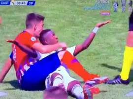 Tachi appeared to bite the 18-year-old. Screenshot/RMTV