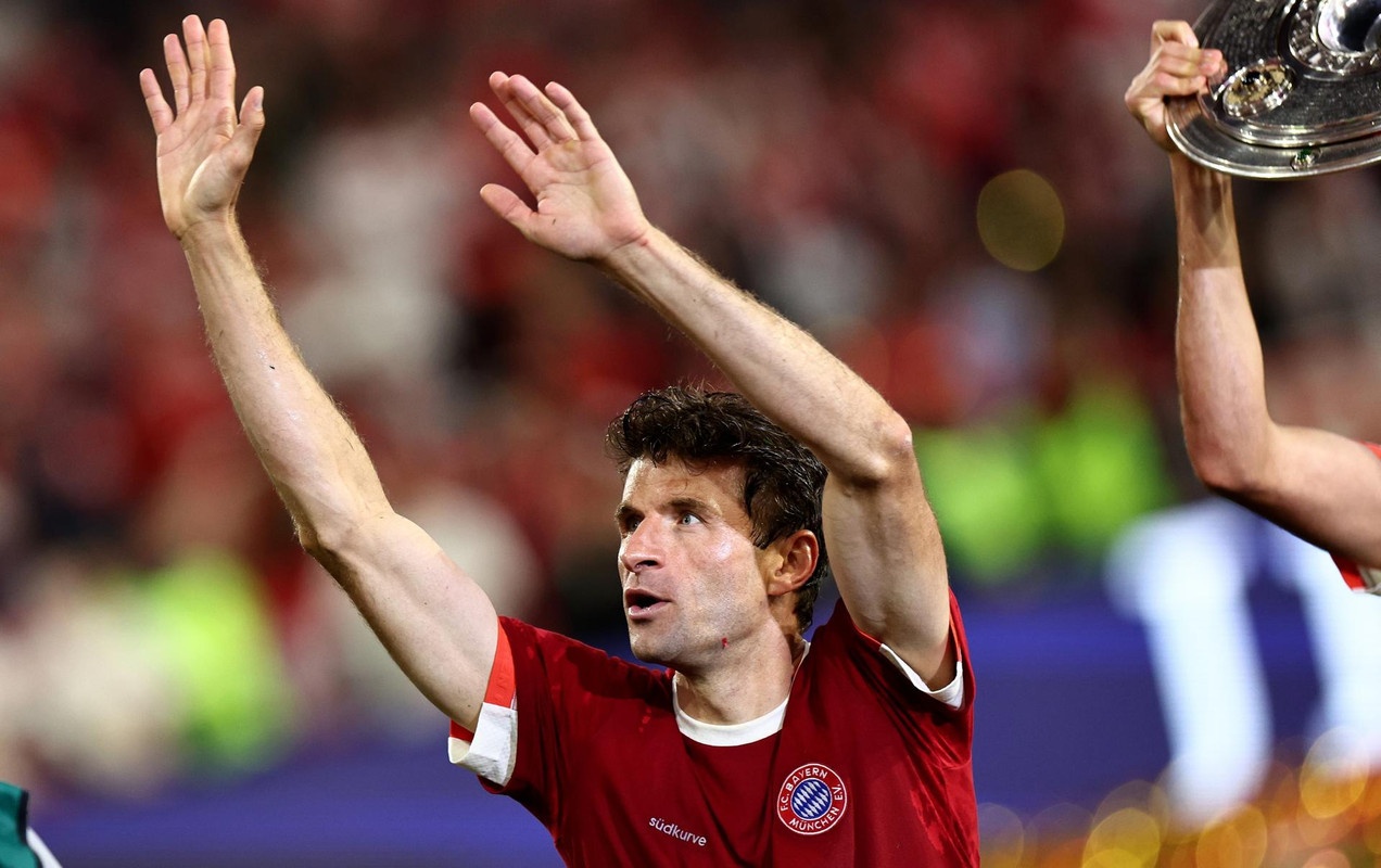 A rey muerto, rey puesto: Müller, ¿heredero de Giroud en Los Ángeles?