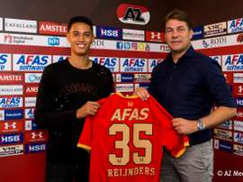 El centrocampista, con el dorsal que lucirá las próximas tres temporadas. AZAlkmaar