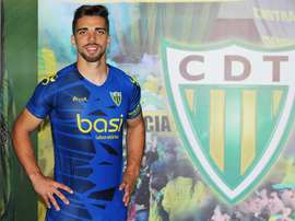 Aos 24 anos, Tomané vai manter-se na primeira liga. Twitter/Tondela