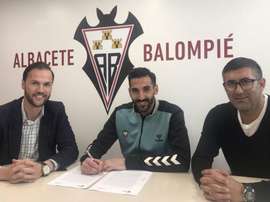 Tomeu Nadal renovó con los manchegos. Twitter/AlbaceteBPSAD