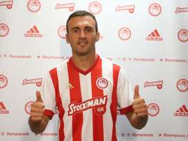 Torosidis torna a casa. Olympiakos