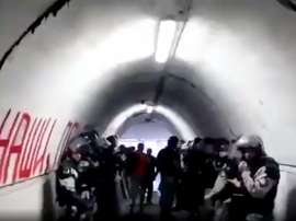 Túnel de vestiários do Estrela Vermelha. Twitter