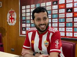 Al-Sheikh anunciou uma grande contratação e pede paciência. Twitter/U_D_Almeria