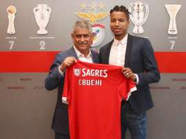 Tyronne Ebuehi, o novo jogador do Benfica. Twitter/SLB