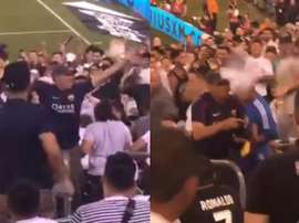 Adepto do Barcelona provoca e os do Real Madrid reagiram. Capturas/melissaOrtiz