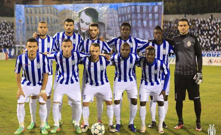 El KF Tirana, campeón de 24 Ligas Albanesas, desciende a Segunda por