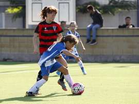 El Espanyol dejará de cobrar a sus jugadoras. RCDEspanyolCEDJ