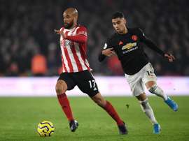 Uniteds empatam em duelo frenético com seis gols. Twitter @premierleague