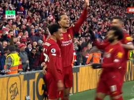 Van Dijk enfile le costume de Salah et signe un doublé. Capture/ESPN2