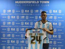 Van La Parra recala en el Huddersfield Town. HTAFC