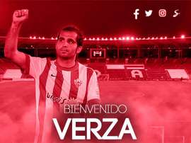 Verza selló su regreso al Almería. Twitter/UDAlmería