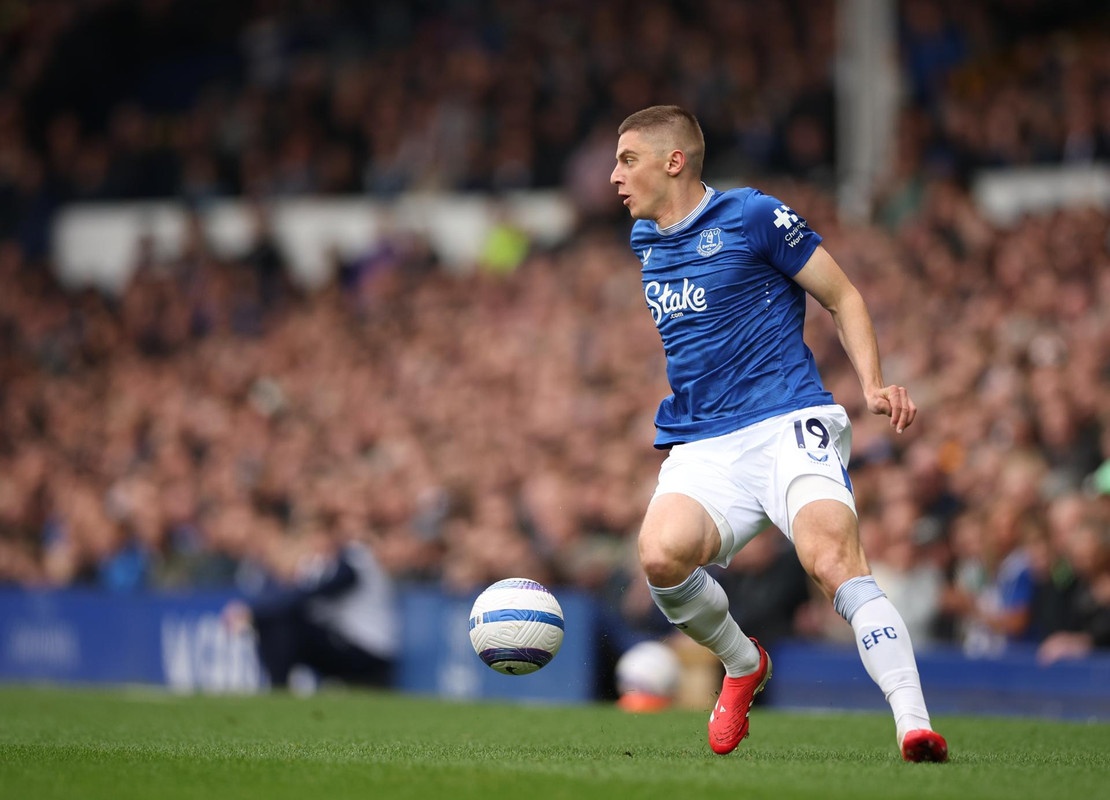 El Everton despierta al Fulham del sueño europeo