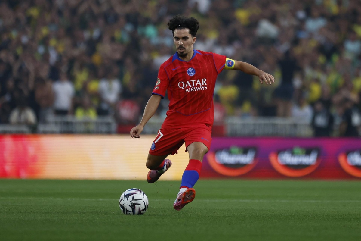 Vitinha continua se destacando como peça essencial para Luis Enrique e o Paris Saint-Germain