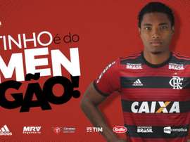 Vitinho é anunciado como jogador do Flamengo. Twitter @Flamengo
