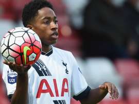 O jovem de 20 anos estreou-se esta época pela equipe principal dos 'spurs'. TottenhamHotspur