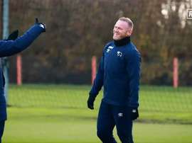 Rooney já treina com o Derby County. Captura/RamsTV