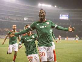 Williams, celebrando su gol ante el Torino en la pasada Europa League. Twitter