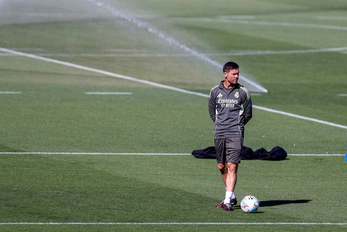 Il gioiello del Real Madrid, Joan Martínez, torna ad allenarsi con la prima squadra