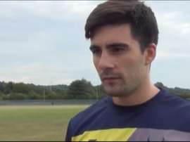 El centrocampista se marcha a Inglaterra para iniciar una nueva aventura. OxfordUnited