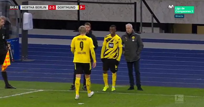 Moukoko ya es leyenda: debut en la Bundesliga... ¡con 16 años y un día! Captura/MovistarLaLigadeCamp