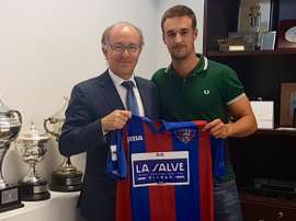 Yuberraso ya es jugador del Leioa. SDLEOIA
