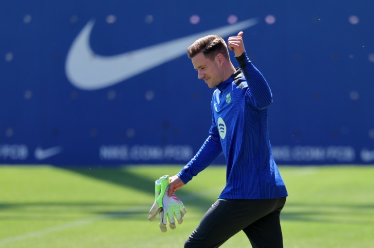 Ter Stegen to return from long Barca lay-off for Valladolid trip