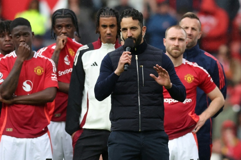 'Good days' coming for Man Utd, says apologetic Amorim