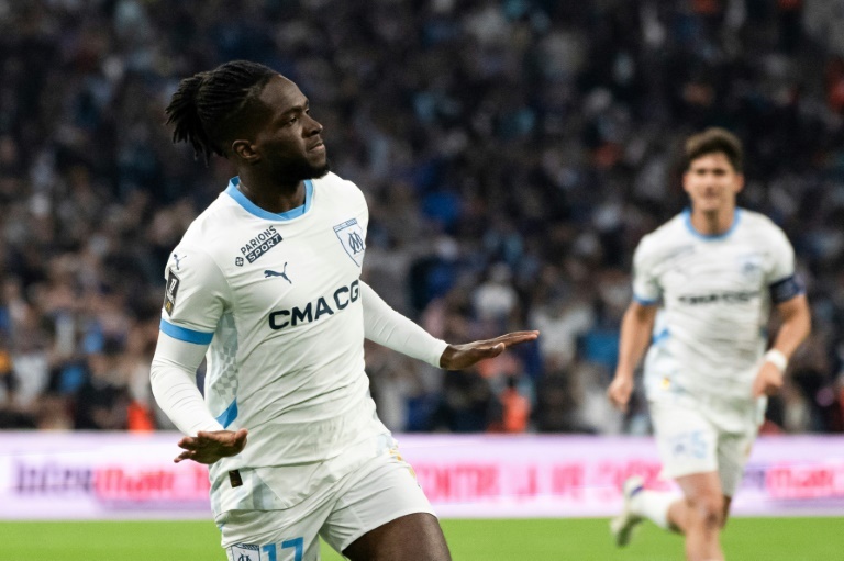 Marseille frustrated by last-placed Angers