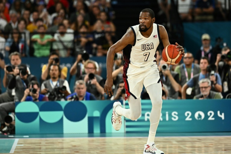 NBA star Durant takes minority PSG stake