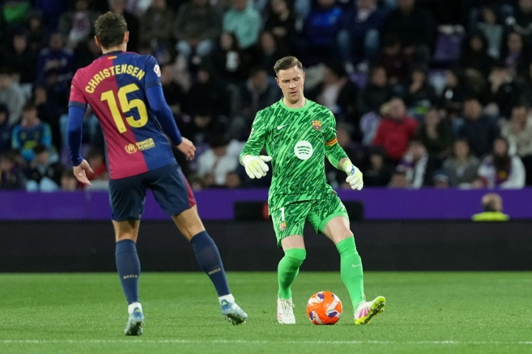 Ter Stegen, do Barça, ficará três meses afastado após cirurgia nas costas