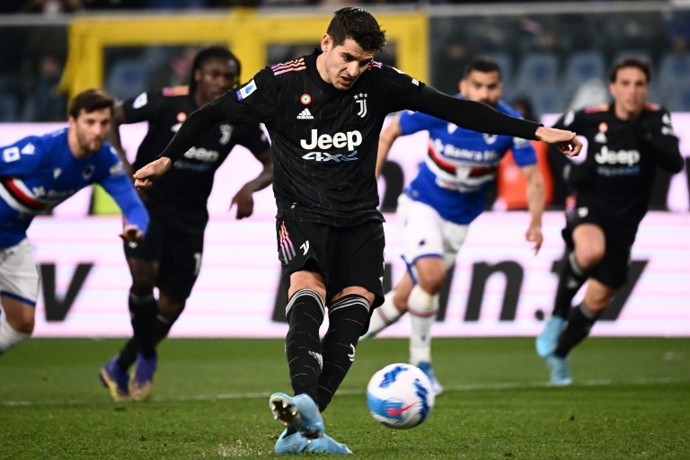 Milan squeeze past Empoli to move five points clear